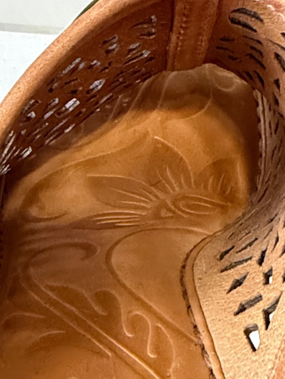 Born Kismet Block Heel Mules - Picture 7 of 13